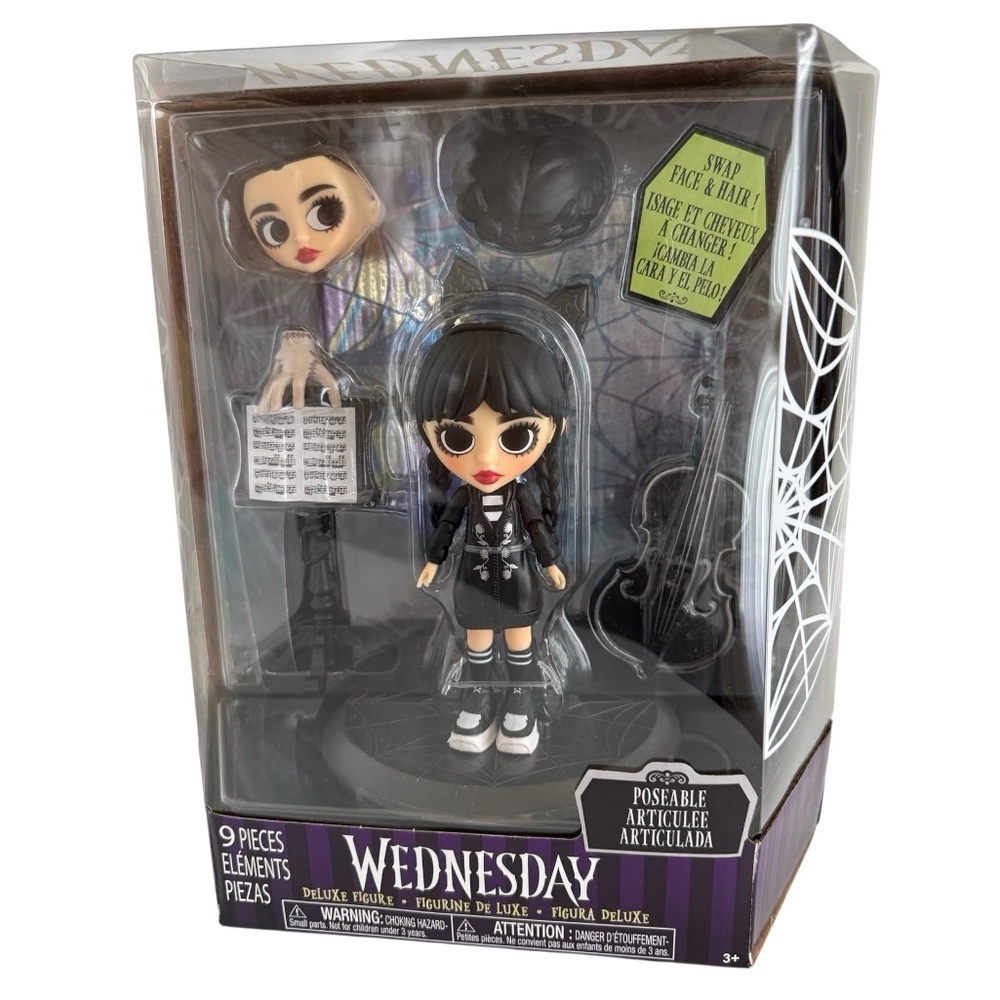 Wednesday Deluxe Figure with Accessories